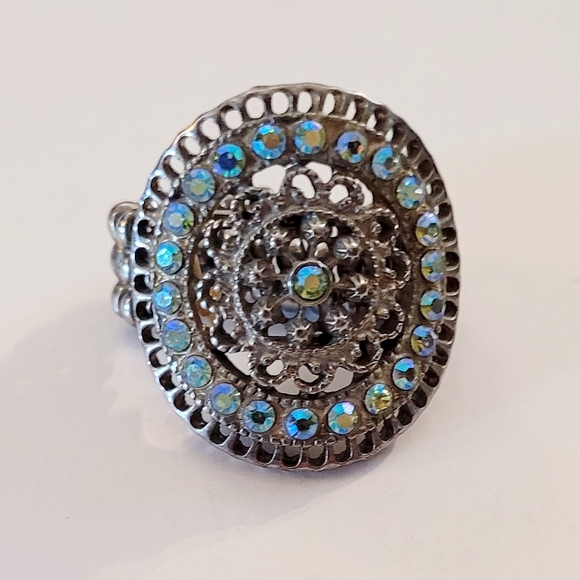 Statement Ring - Picture 11 of 12